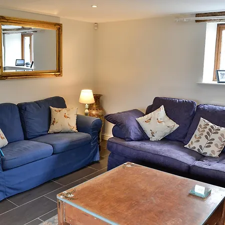 Holiday home Swallow Barn